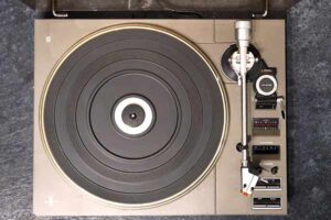 Philips-877-Turntable